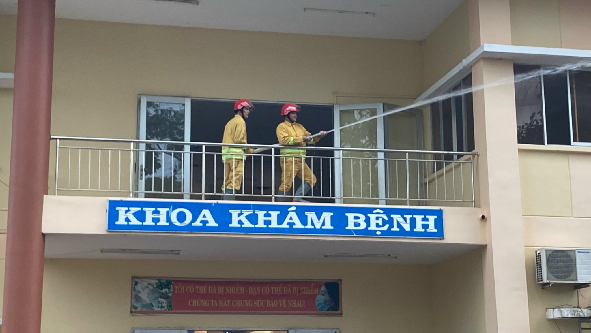 TẬP HUẤN LUYỆN CÔNG TÁC PHÒNG CHÁY CHỮA CHÁY – CỨU HỘ CỨU NẠN TRONG CÔNG NHÂN VIÊN,
